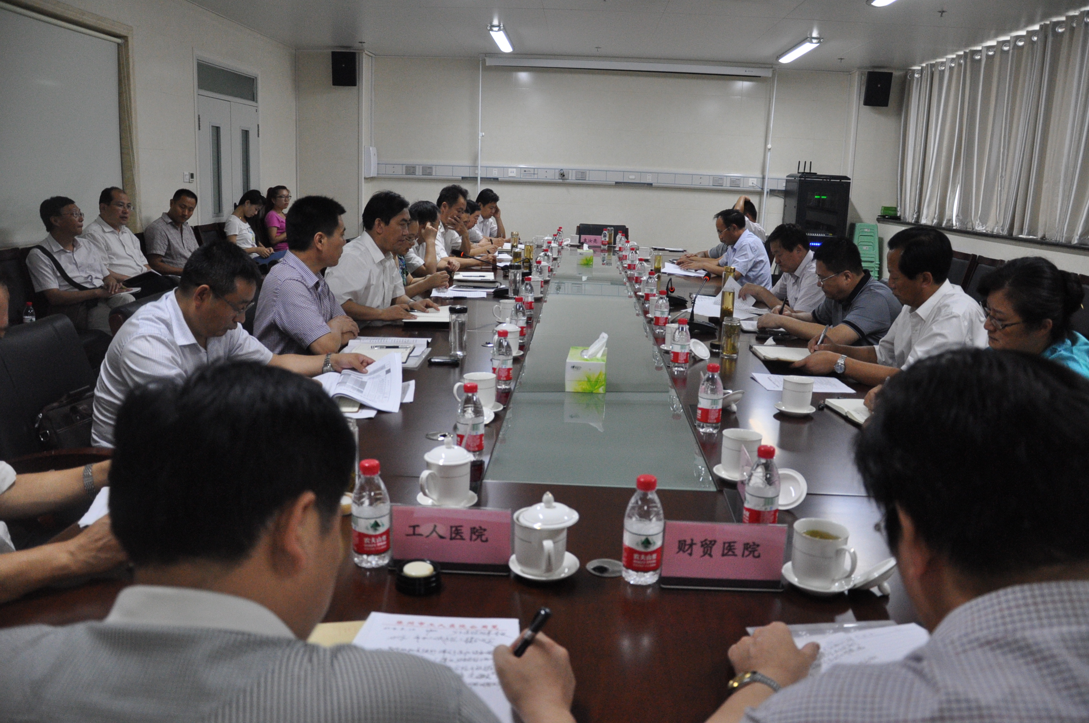 座談會(huì)現(xiàn)場(chǎng).jpg