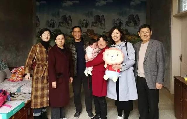 呵護(hù)早產(chǎn)兒，關(guān)愛早產(chǎn)兒家庭——世界早產(chǎn)兒日兒科關(guān)愛行