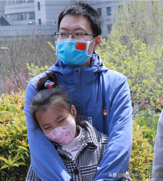 英雄歸來！滕州市中心人民醫(yī)院援鄂醫(yī)療隊員平安凱旋！